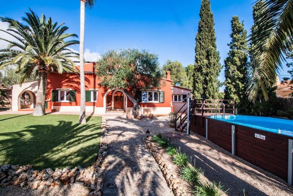 Large 4 Bed Villa With Own Garden, Pool & Hot Tub Cala Murada  Exterior foto