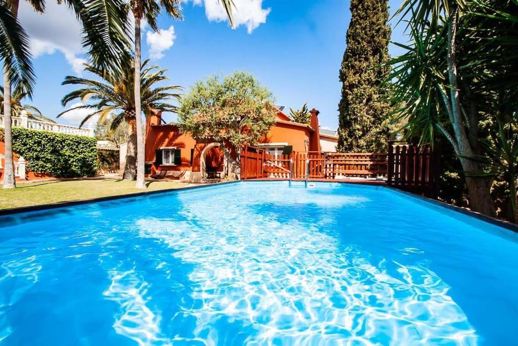 Large 4 Bed Villa With Own Garden, Pool & Hot Tub Cala Murada  Exterior foto